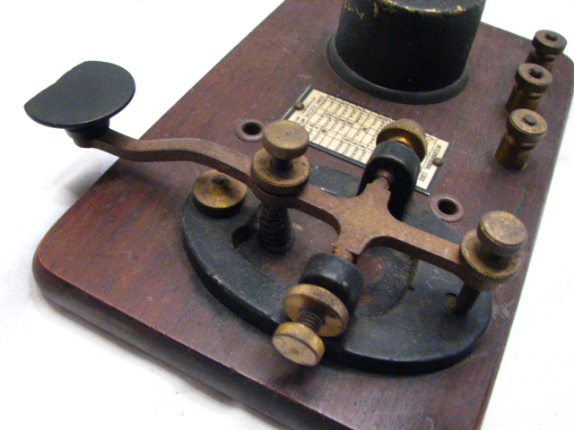 Vintage Signal Electric Mfg Co Practice Telegraph Key Buzzer Morse Code