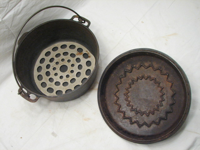 WAGNER NO.8 CAST IRON DRIP DROP ROASTER DUTCH OVEN POT  