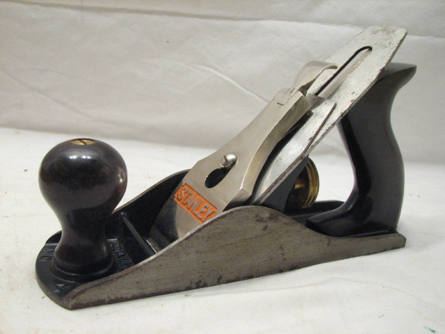 STANLEY NO.4 SMOOTHING PLANE W/BOX WOOD TOOL  