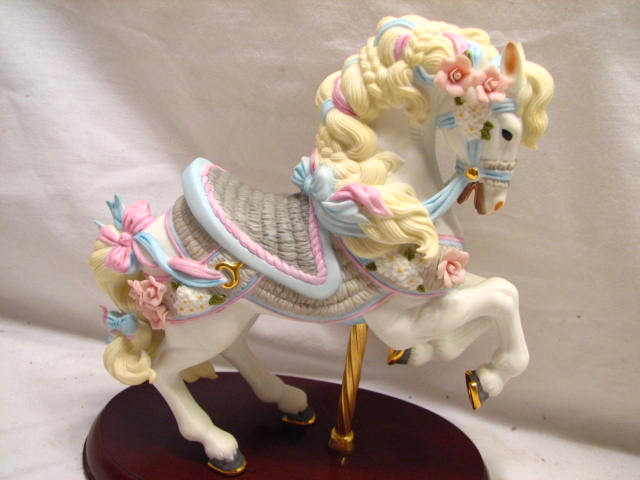 LENOX 1987 THE CAROUSEL HORSE FIGURINE 1987 LE  