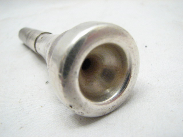 RARE OLDS MENDEZ NO.1 TRUMPET MOUTHPIECE  