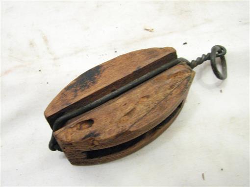 miniature block and tackle pulleys