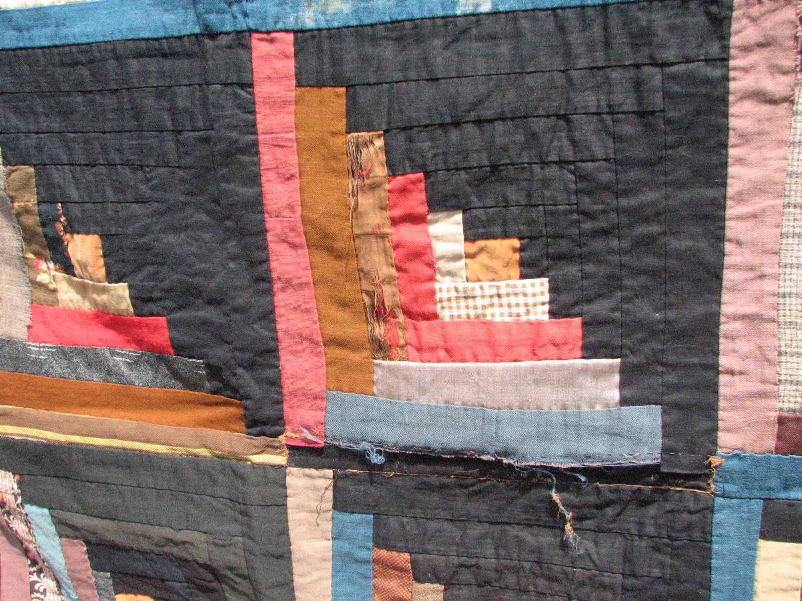 Antique log cabin patchwork quilt 74 by 85 hand stitched fields
