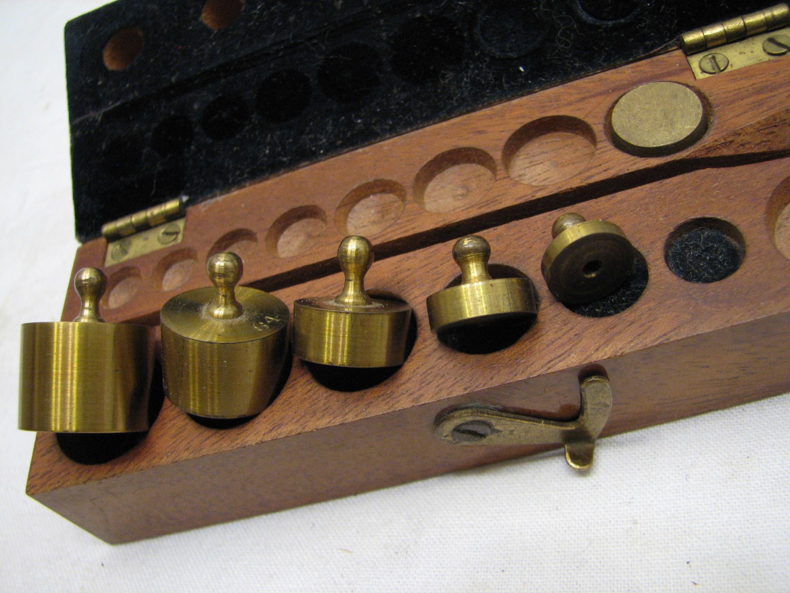 Antique Apothecary Gold Scale w/Box Set Balance Weights Brass Pharmacy ...