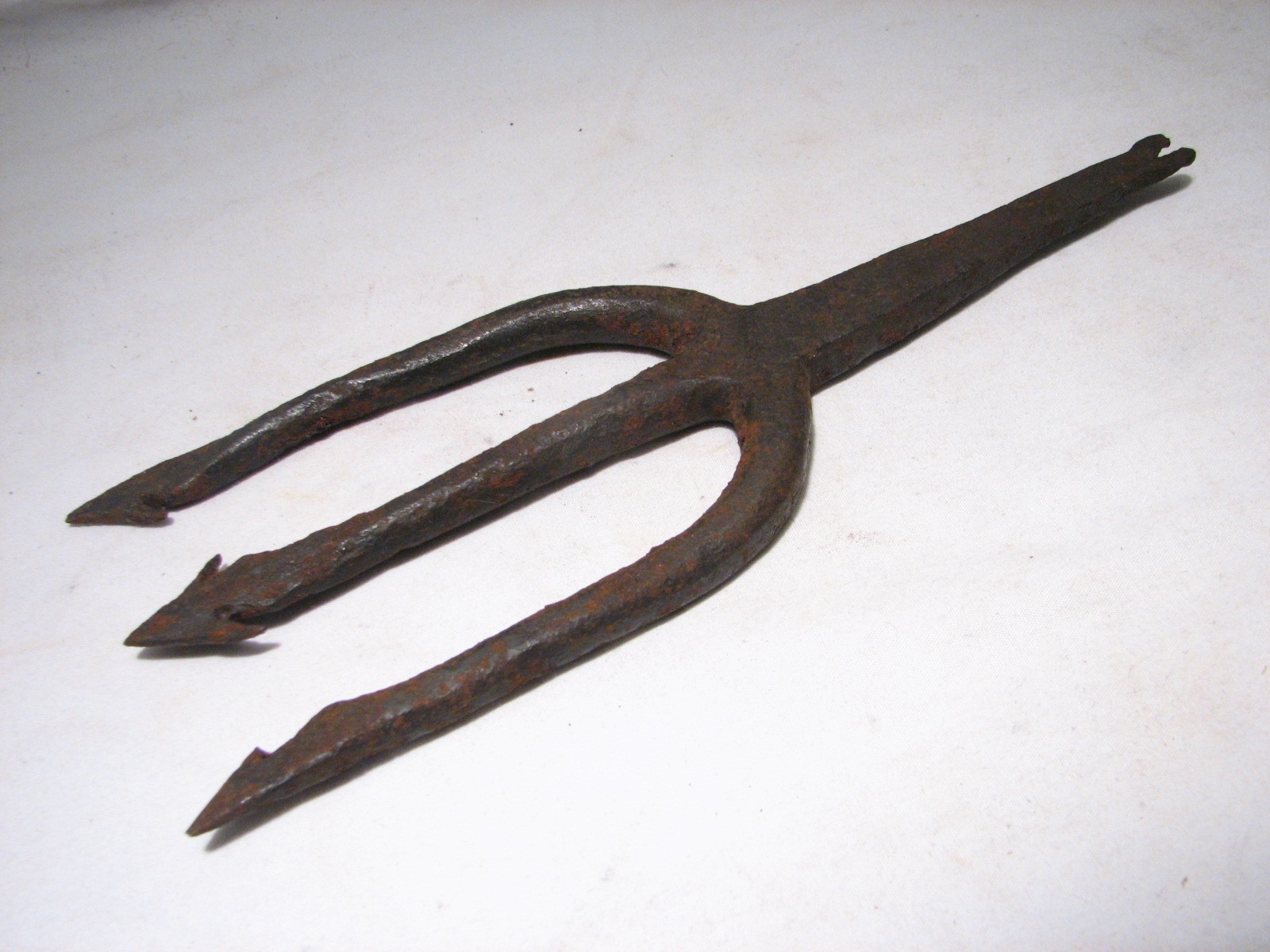 Neat Antique 3 Tine Fish Eel Frog Gig Tool Spear Head Fishing Hand ...