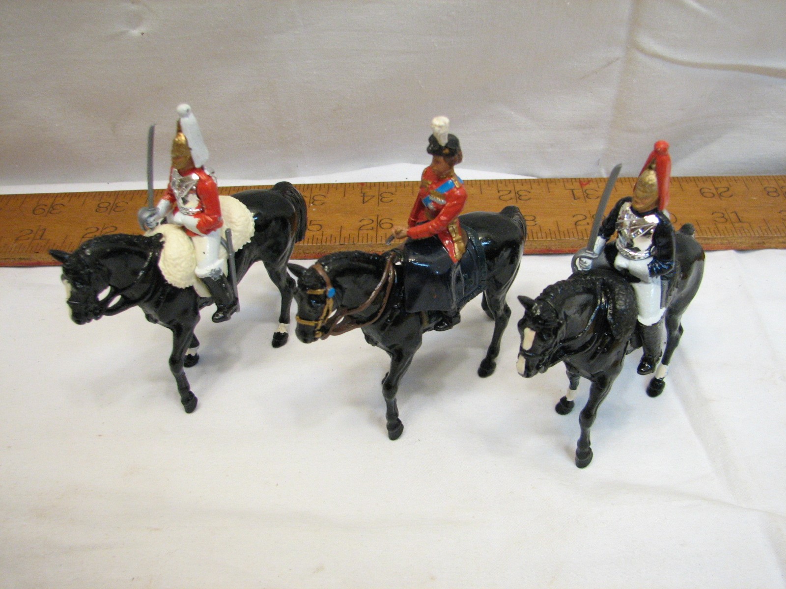 Britains British Regiments Toy Soldiers Metal 7226 Lifeguards 7233 ...